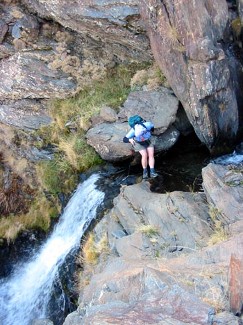 Ellen crossing la Chorreras Negras